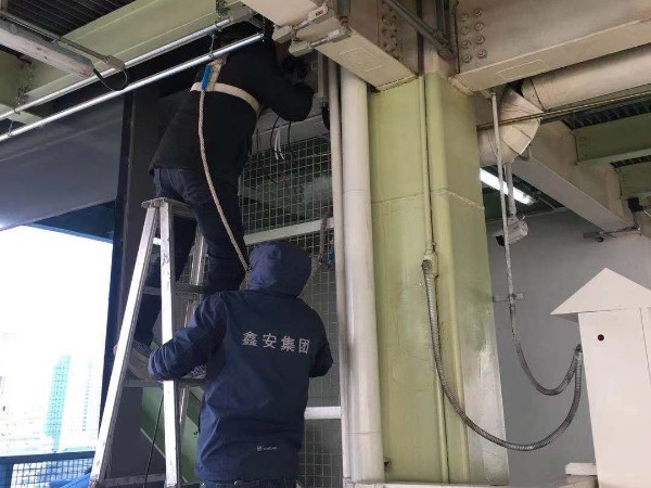 建筑工地安裝智能視頻監(jiān)控系統(tǒng)保障安全，降低安全事故的發(fā)生