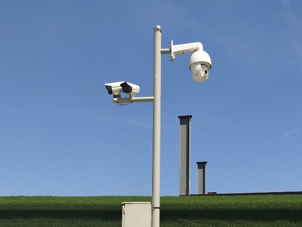 野外條件下，想要安裝無線無網監控攝像頭怎么辦？