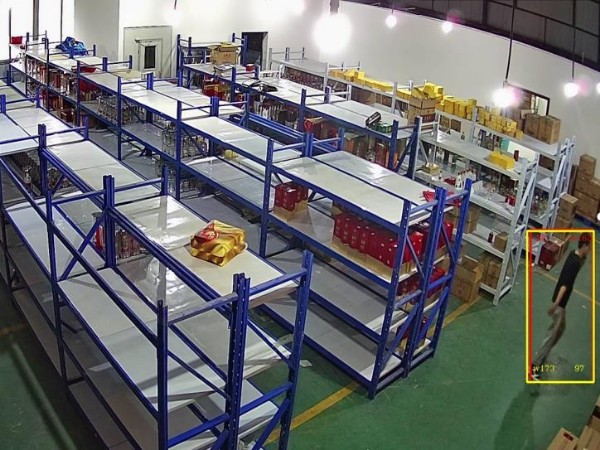 安裝AI智能監控攝像頭